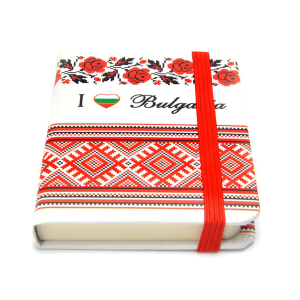 Notizbuch klein mit bulgarische Volksstickerei .
