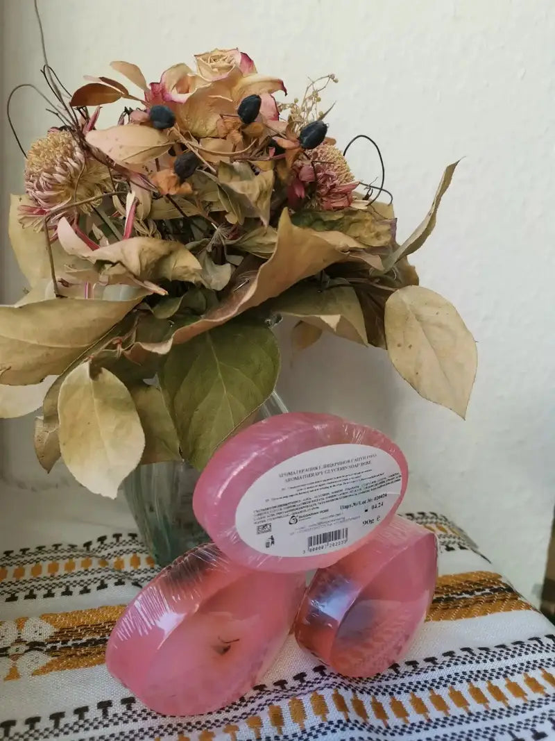 AROMATHERAPIE | Glycerinseife rose 90g - Bulgarian TreasuresSeifen und Salzekaloyan.georgiev99