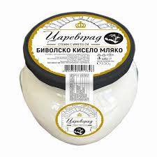 Büffeljoghurt Tsarevgrad aus Bulgarien in 530g Glas, cremiger Joghurt aus reiner Büffelmilch, proteinreich und naturbelassen.