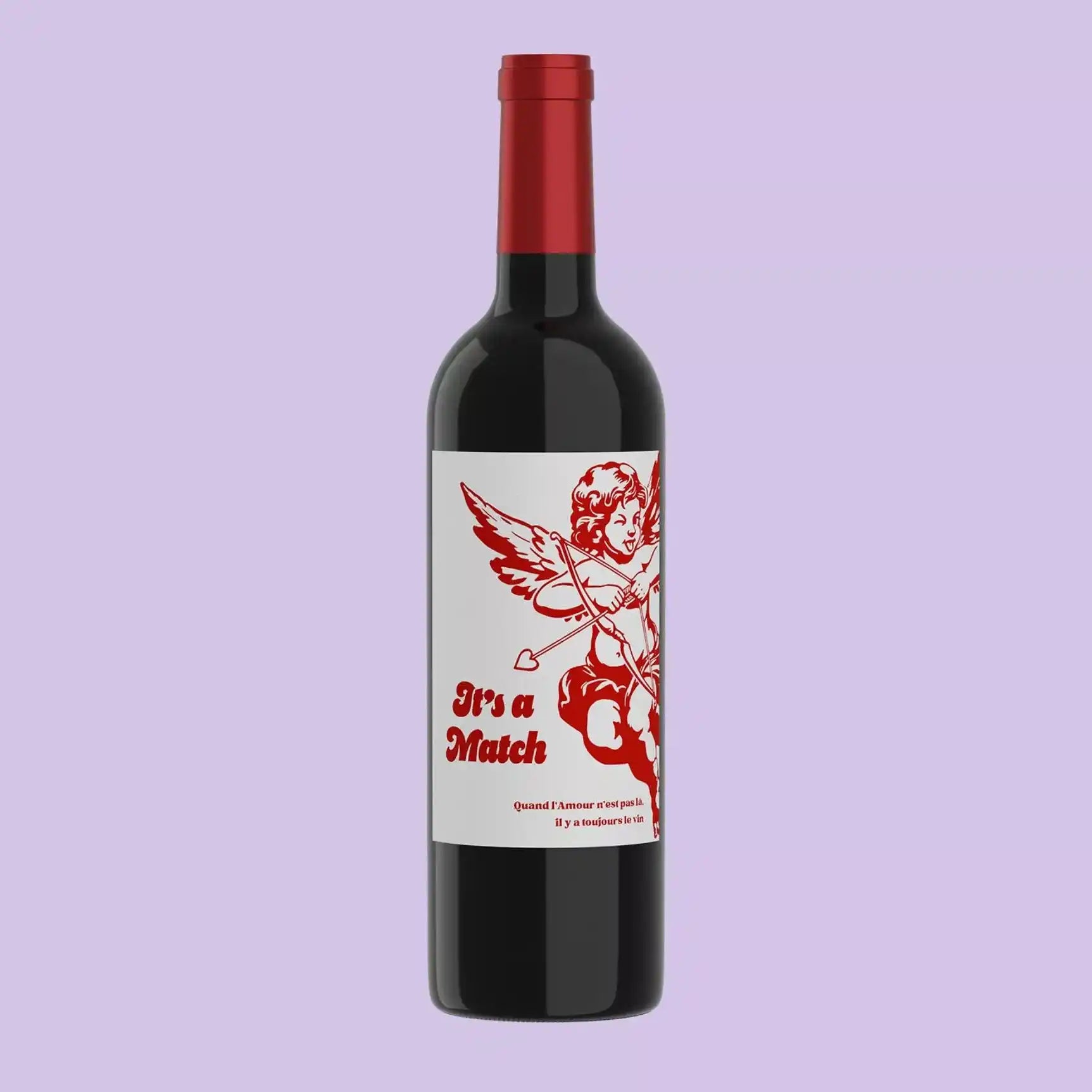 It‘s a Match Rotwein Bordeaux Supérieur 0.75l mit rotem Etikett und Amor-Illustration, idealer Wein für Valentinstag und romantische Geschenke.