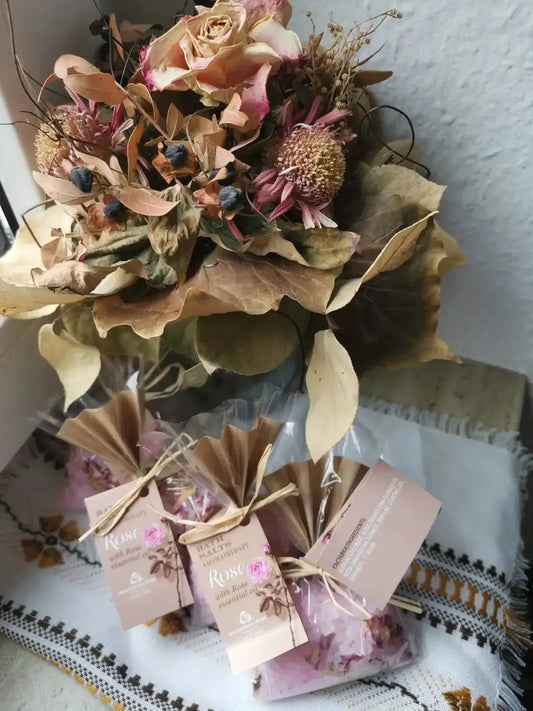 AROMATHERAPIE | Badesalze rose 100g - Bulgarian TreasuresSeifen und SalzeBulgarian Treasures