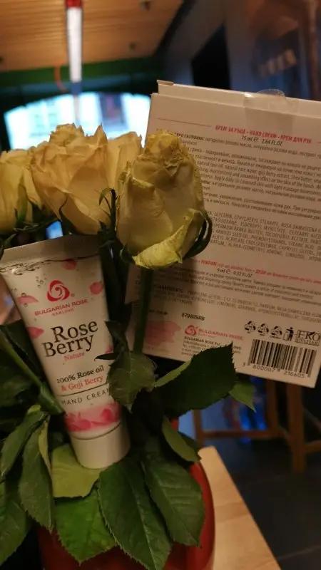 Handcreme Rose Berry Nature 75ml - Bulgarian TreasuresCremeBulgarian Treasures